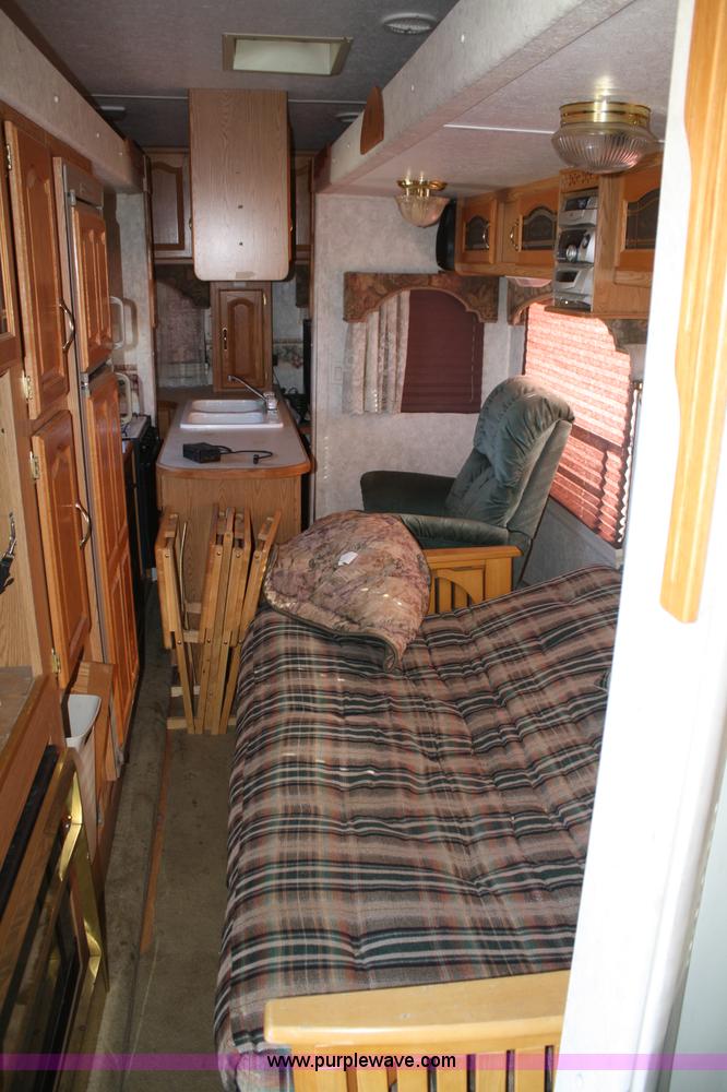 image for item A6627 2002 Montana High Country fifth wheel camper
