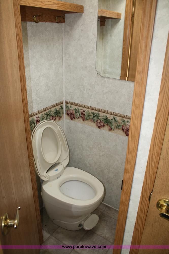 image for item A6627 2002 Montana High Country fifth wheel camper