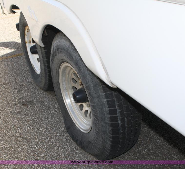 image for item A6627 2002 Montana High Country fifth wheel camper