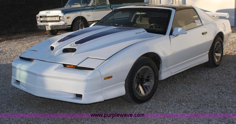 image for item A6632 1986 Pontiac Firebird Trans Am