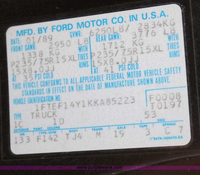 image for item A6633 1989 Ford F150 pickup truck