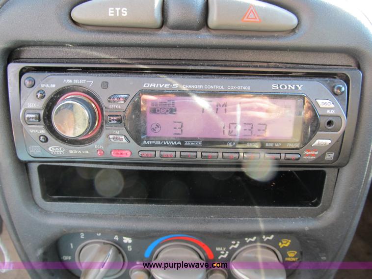 image for item B2517 2001 Pontiac Grand Am SE