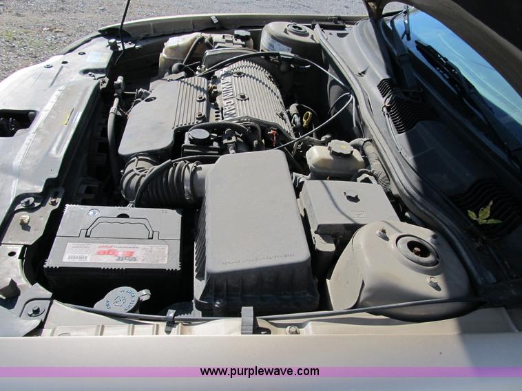 image for item B2517 2001 Pontiac Grand Am SE