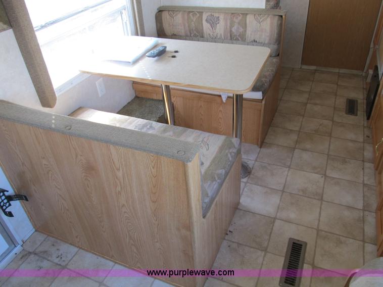 image for item B2519 2002 Keystone Sport Hornet camper