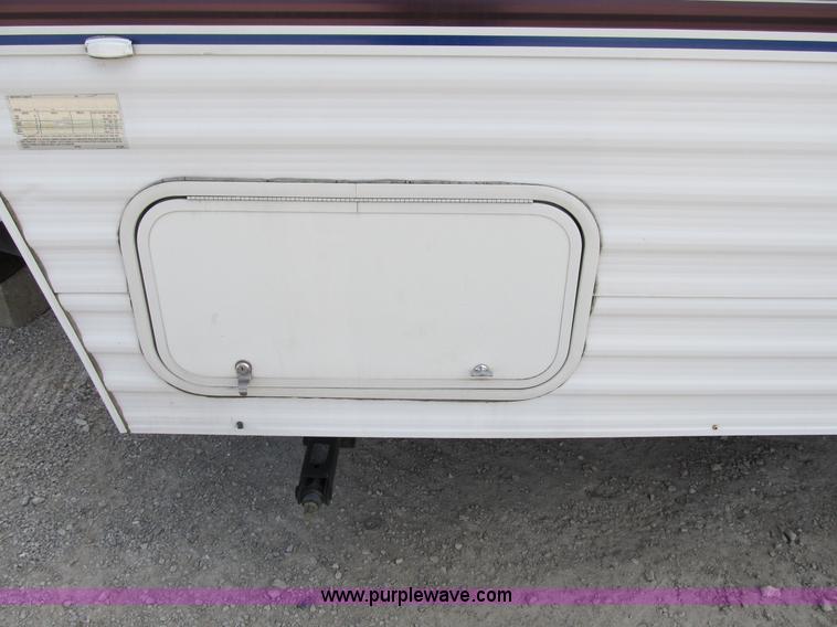 image for item B2519 2002 Keystone Sport Hornet camper
