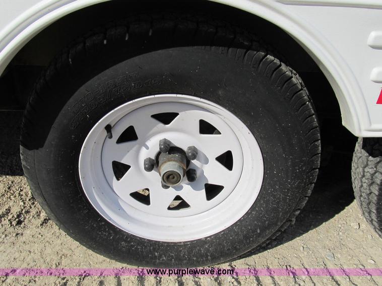 image for item B2519 2002 Keystone Sport Hornet camper