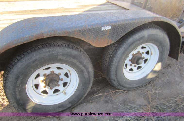 image for item B3026 2000 Mac-lander ET-1406 14' trailer