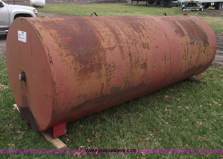 image for item B6016 Fuel tank