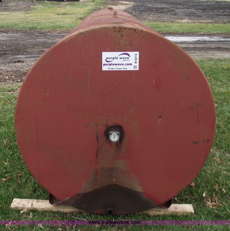 image for item B6016 Fuel tank