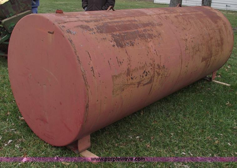 image for item B6016 Fuel tank