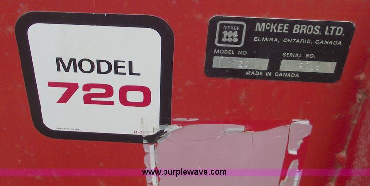 image for item B6027 Sno-Lander 720 snow blower