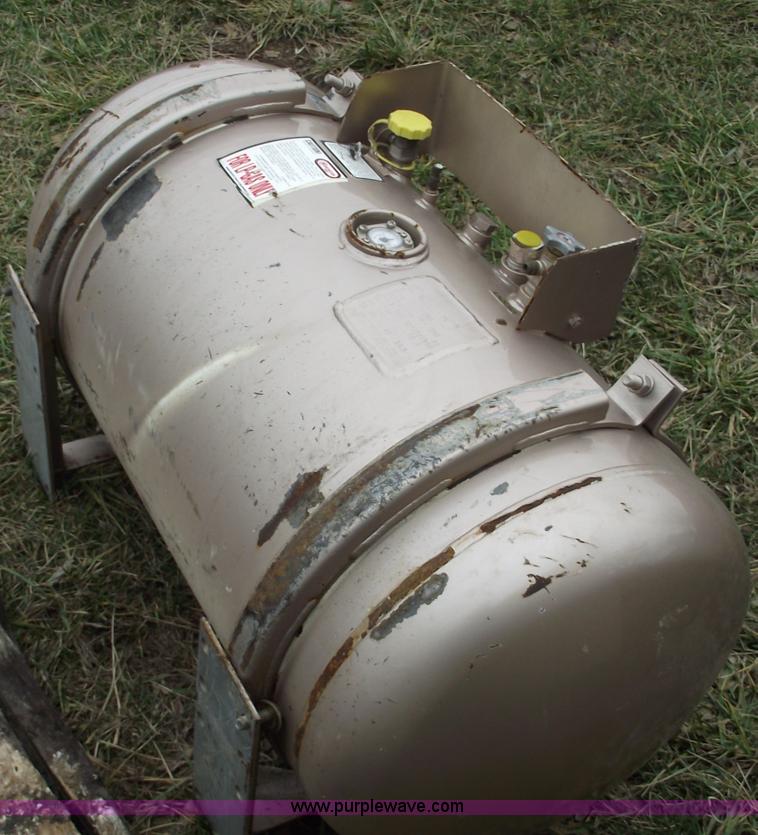 image for item B6033 Manchester 50 gallon propane tank with gauge