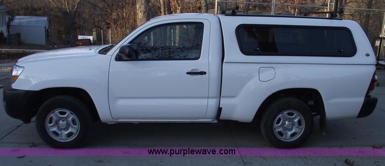 image for item B6045 2011 Toyota Tacoma pickup truck