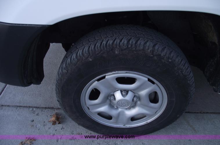 image for item B6045 2011 Toyota Tacoma pickup truck