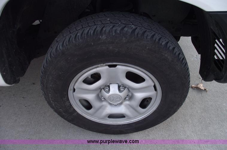 image for item B6045 2011 Toyota Tacoma pickup truck