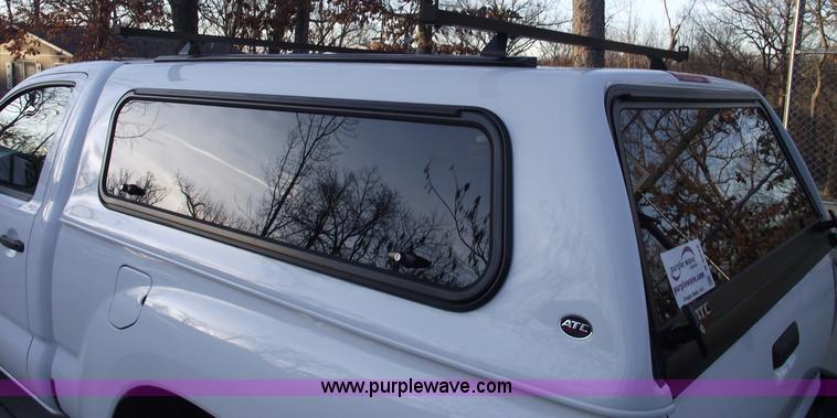 image for item B6045 2011 Toyota Tacoma pickup truck