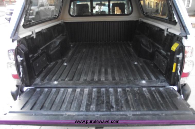 image for item B6045 2011 Toyota Tacoma pickup truck