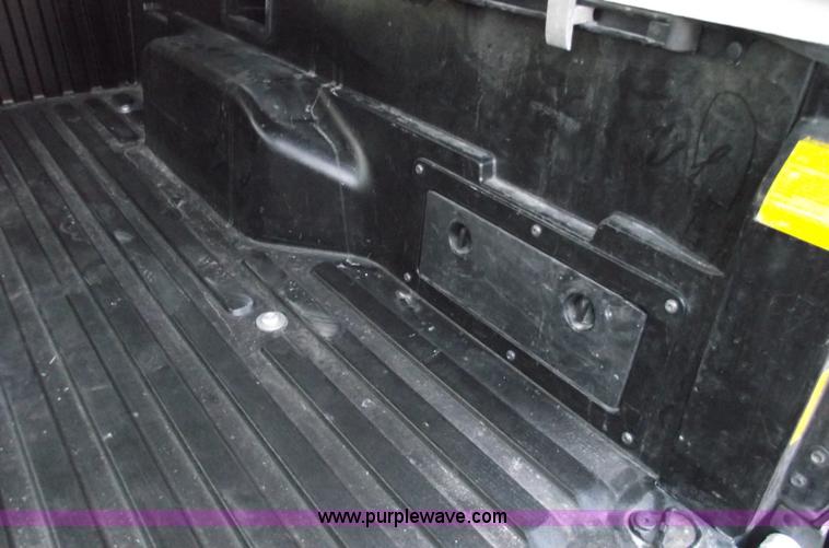 image for item B6045 2011 Toyota Tacoma pickup truck