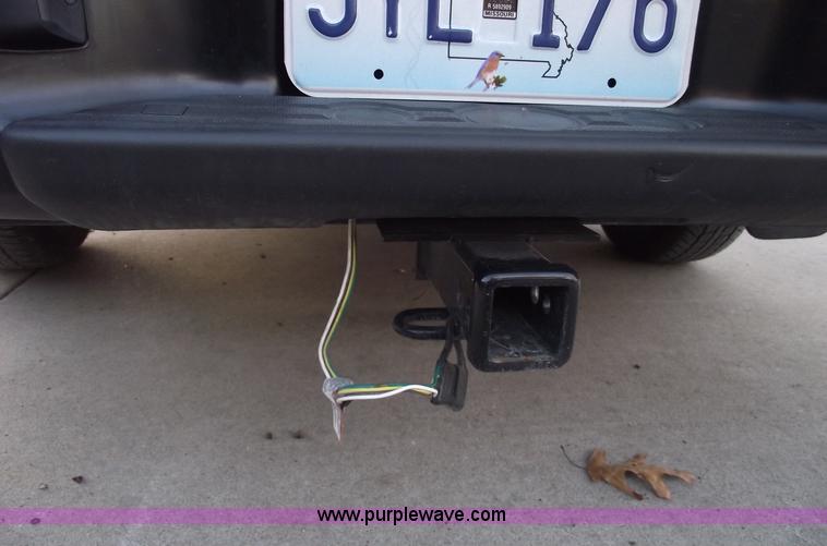 image for item B6045 2011 Toyota Tacoma pickup truck