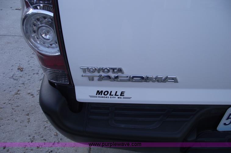 image for item B6045 2011 Toyota Tacoma pickup truck