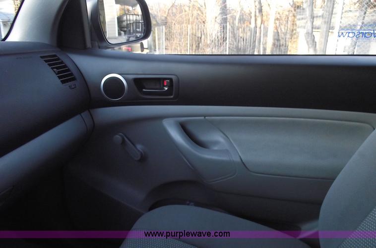 image for item B6045 2011 Toyota Tacoma pickup truck