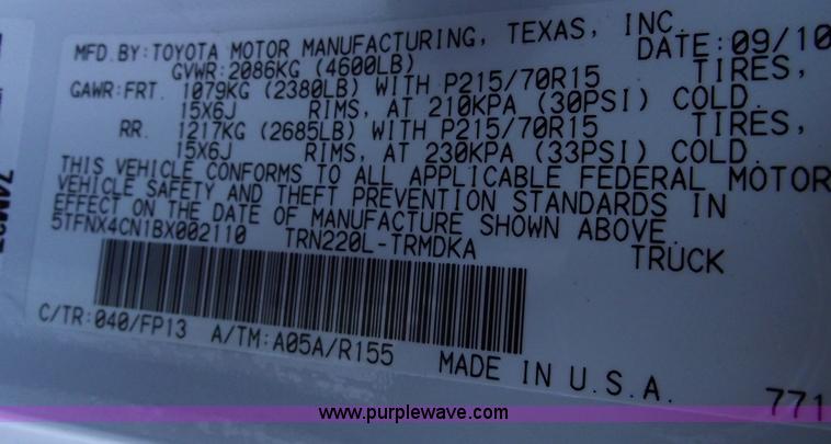 image for item B6045 2011 Toyota Tacoma pickup truck