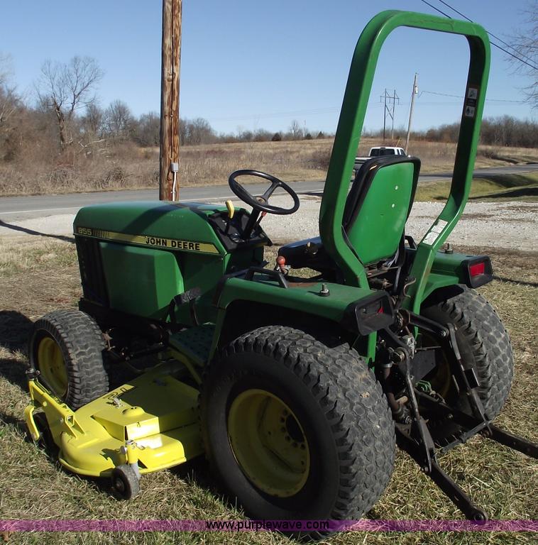 image for item B6048 John Deere 855 lawn tractor