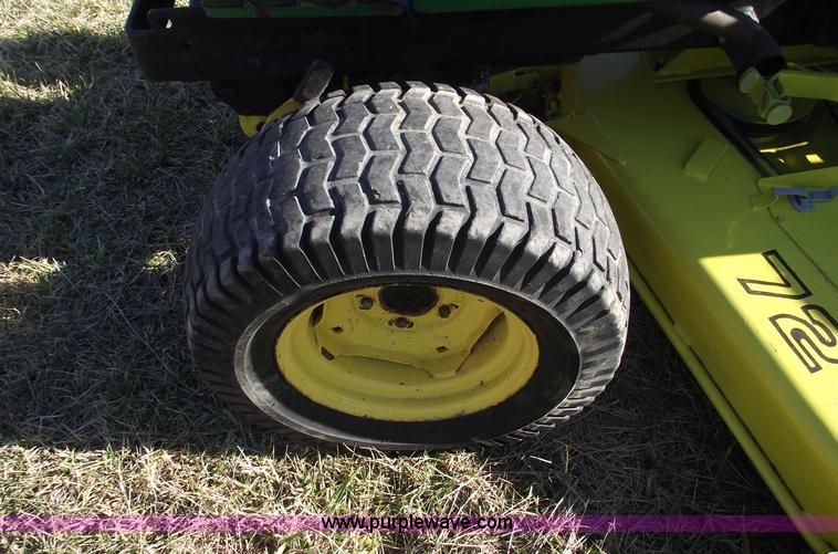 image for item B6048 John Deere 855 lawn tractor