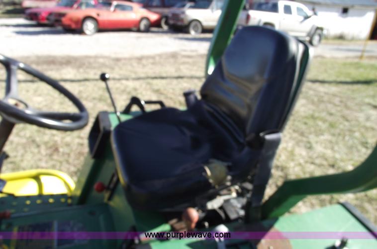 image for item B6048 John Deere 855 lawn tractor