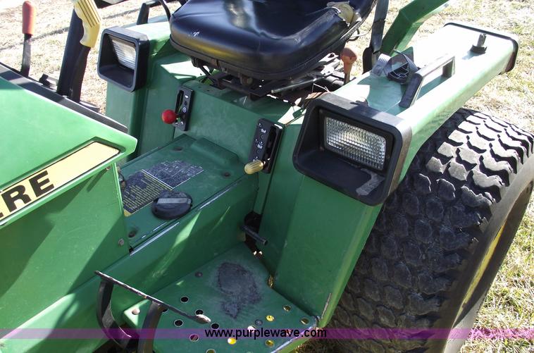 image for item B6048 John Deere 855 lawn tractor