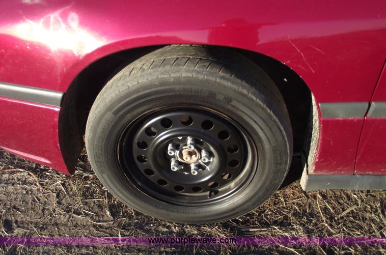 image for item B6056 2005 Chevrolet Impala