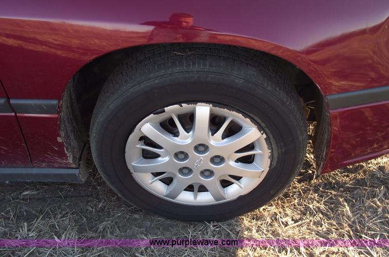 image for item B6056 2005 Chevrolet Impala