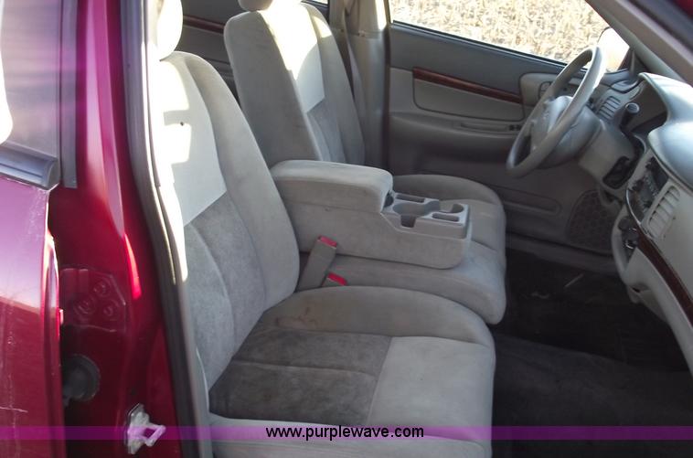 image for item B6056 2005 Chevrolet Impala