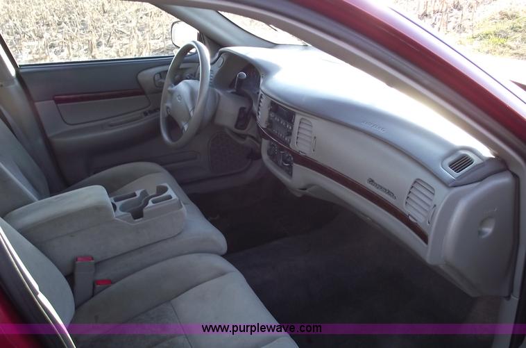 image for item B6056 2005 Chevrolet Impala