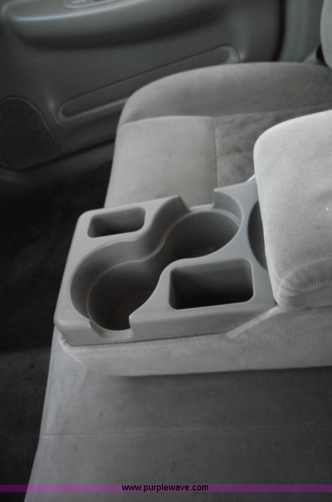 image for item B6056 2005 Chevrolet Impala