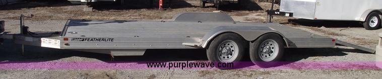 image for item B6092 2007 Featherlite 3111 aluminum trailer