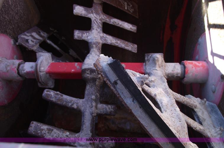 image for item B6095 Multiquip Essick EM90 towable mixer