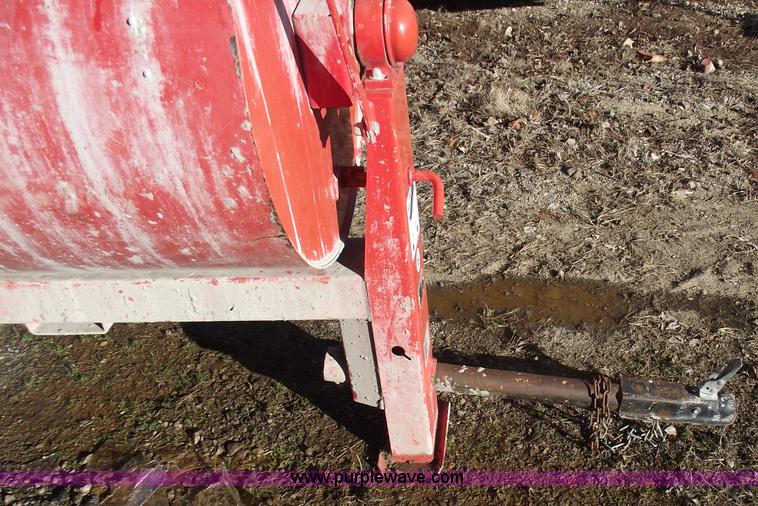 image for item B6095 Multiquip Essick EM90 towable mixer