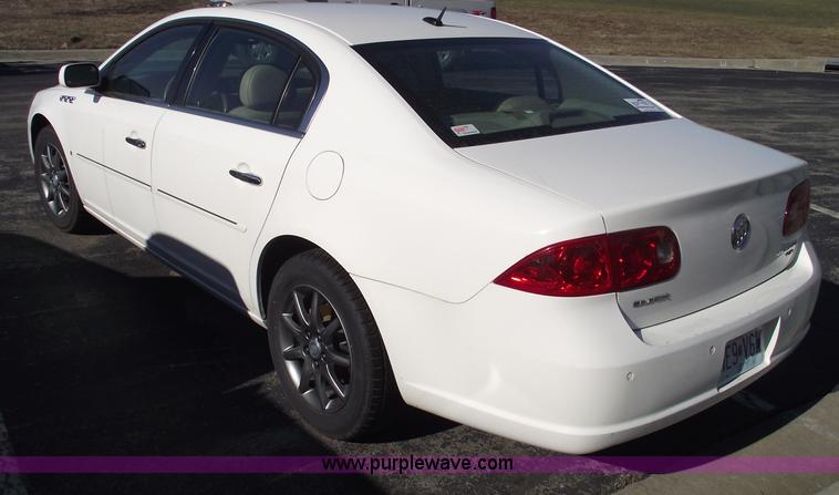 image for item B6104 2006 Buick Lucerne CXL