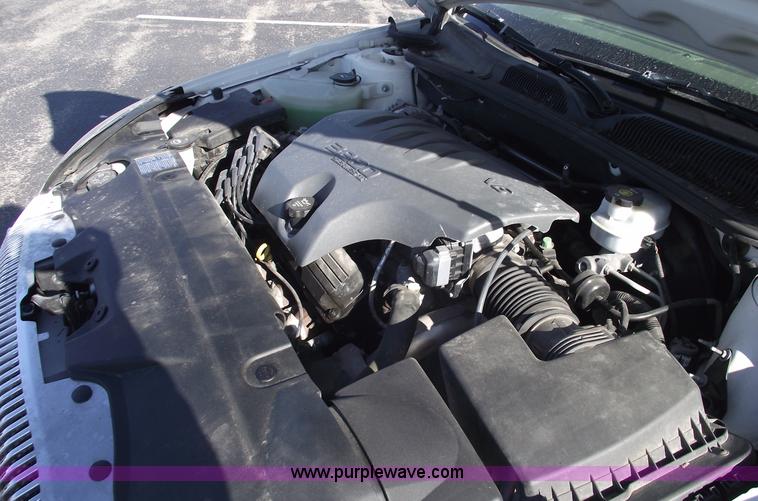 image for item B6104 2006 Buick Lucerne CXL