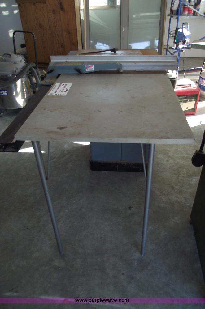 image for item B6110 Delta 10" tilting table saw with unifence system