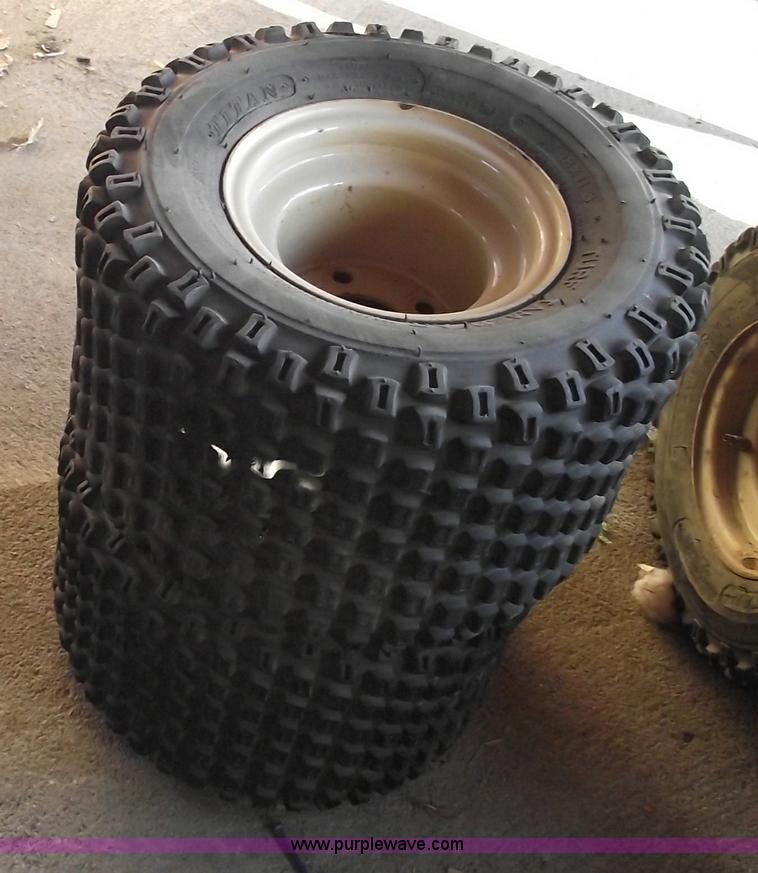 image for item B6115 2000 Ditch Witch 100SX walk behind vibratory plow