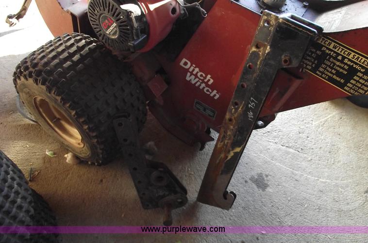 image for item B6115 2000 Ditch Witch 100SX walk behind vibratory plow