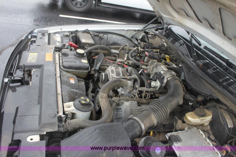 image for item B8660 2006 Ford Crown Victoria Police Interceptor