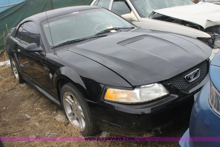 image for item B8733 1999 Ford Mustang