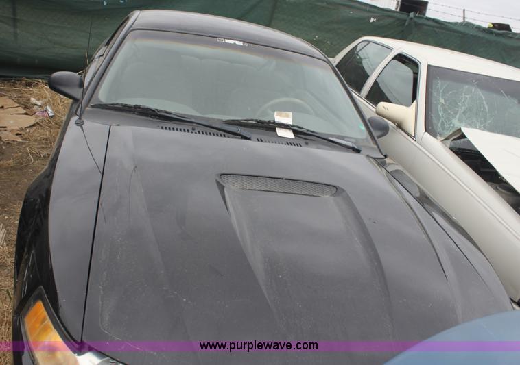 image for item B8733 1999 Ford Mustang