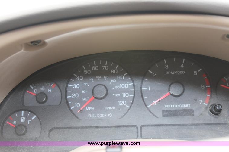 image for item B8733 1999 Ford Mustang