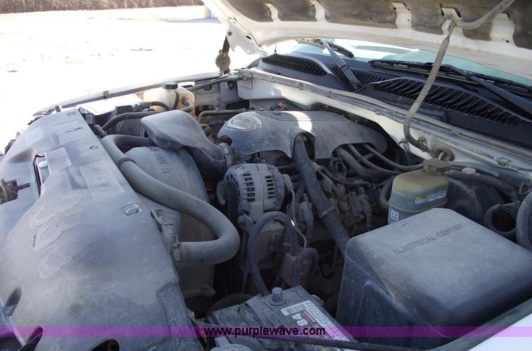 image for item C5885 2002 GMC Sierra K1500 SLT Z-71 extended cab pickup truck