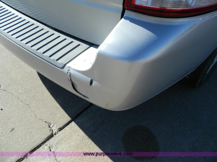 image for item D8522 2007 Ford Freestar SE mini van