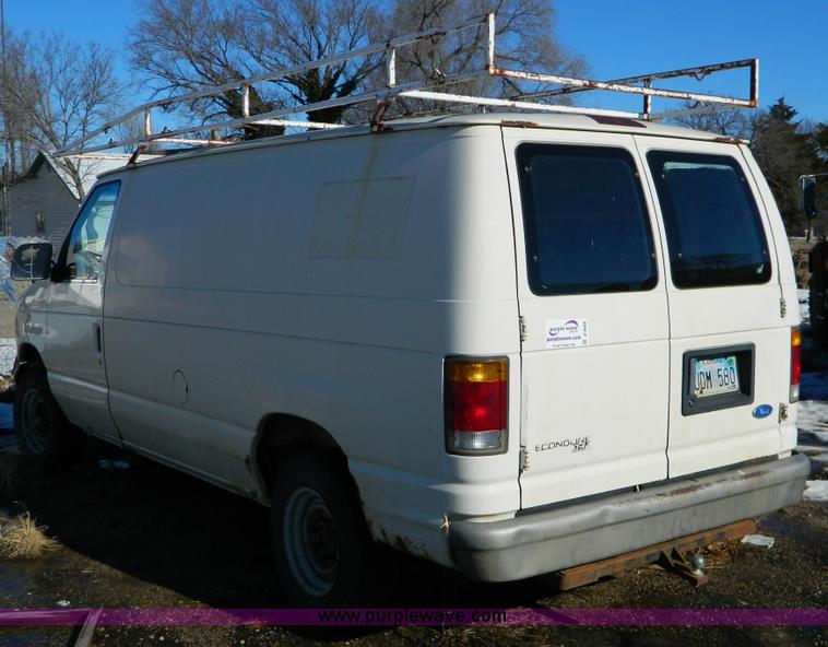 image for item D8686 1992 Ford E250 Econoline  cargo van